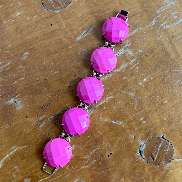 Kendra Scott Cassie Bracelet Magenta - Picture 1 of 3